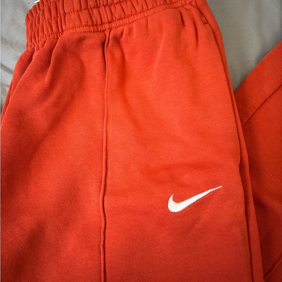 Nike Kids Bright Orange Jogger Sweatpants with White Swoosh - Picture 2 of 6